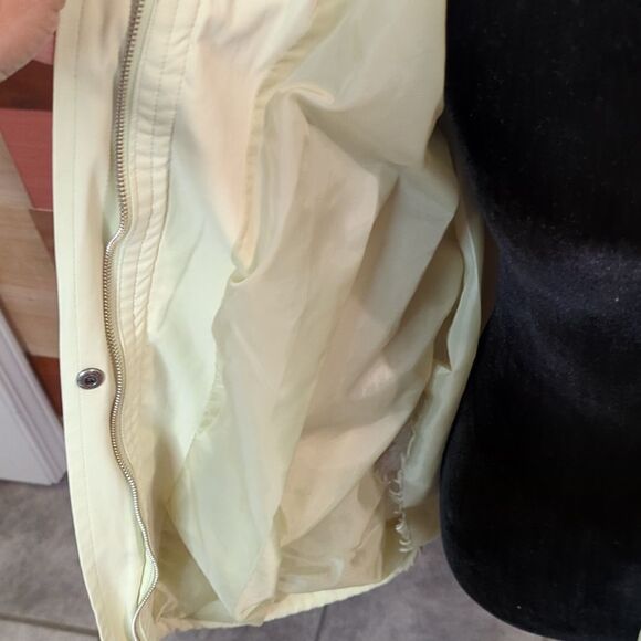 Petite 1X light green windbreaker Elizabeth by Liz Claiborne - Picture 3 of 5